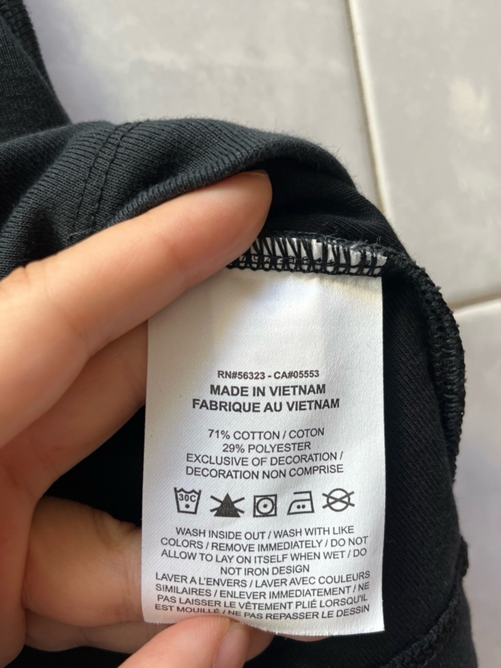 Nike Black Slim Spaghetti-Strap Cropped Camisole with White Swoosh - Picture 3 of 4